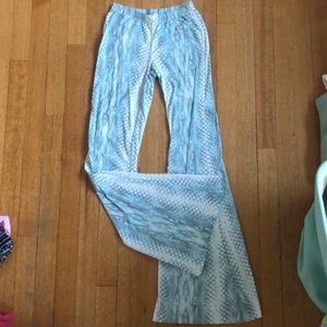 South Moon Blue and White Snakeskin Flare Leggings